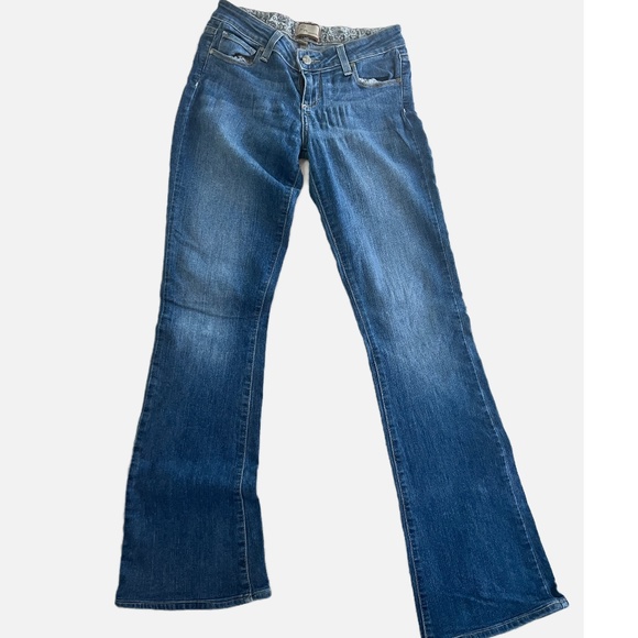 Paige Premium Denim Laurel Canyon Boot Cut Size 26 - Picture 1 of 5